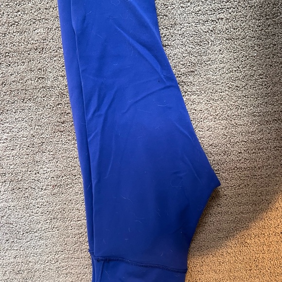 Lululemon reversible pants - Picture 2 of 3